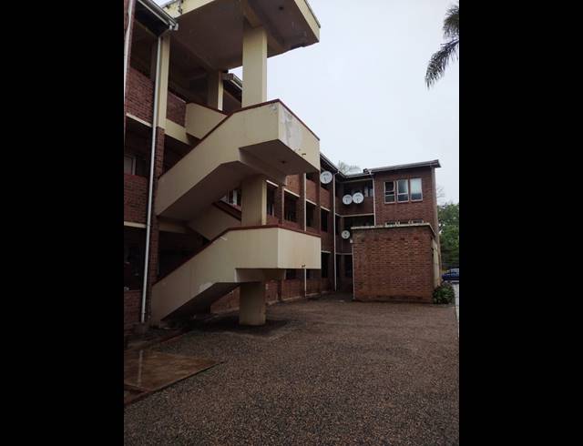 1 BEDROOM APARTMENT FOR SALE IN PIETERMARITZBURG CENTRAL